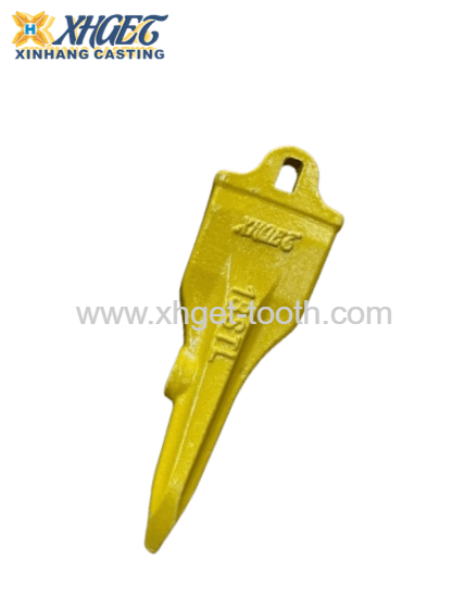 18STL Daewoo DH55 2713-9051 Tiger Long Bucket Tooth  